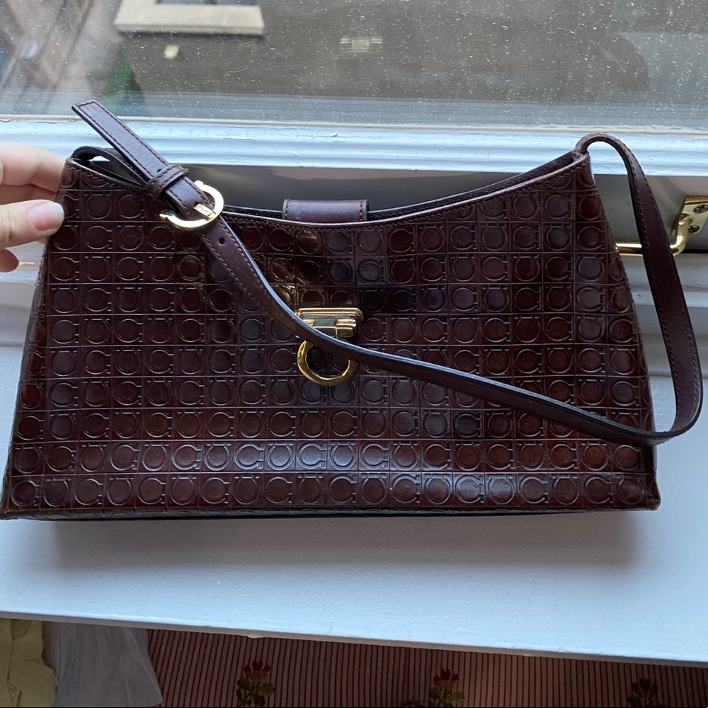 Ferragamo Leather Bag. Authentic